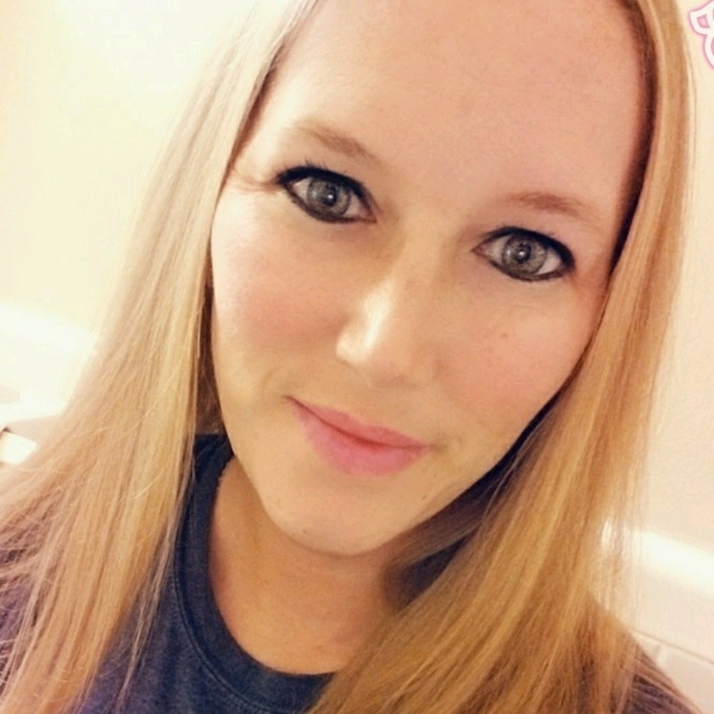 Meet your Posher, Lacey