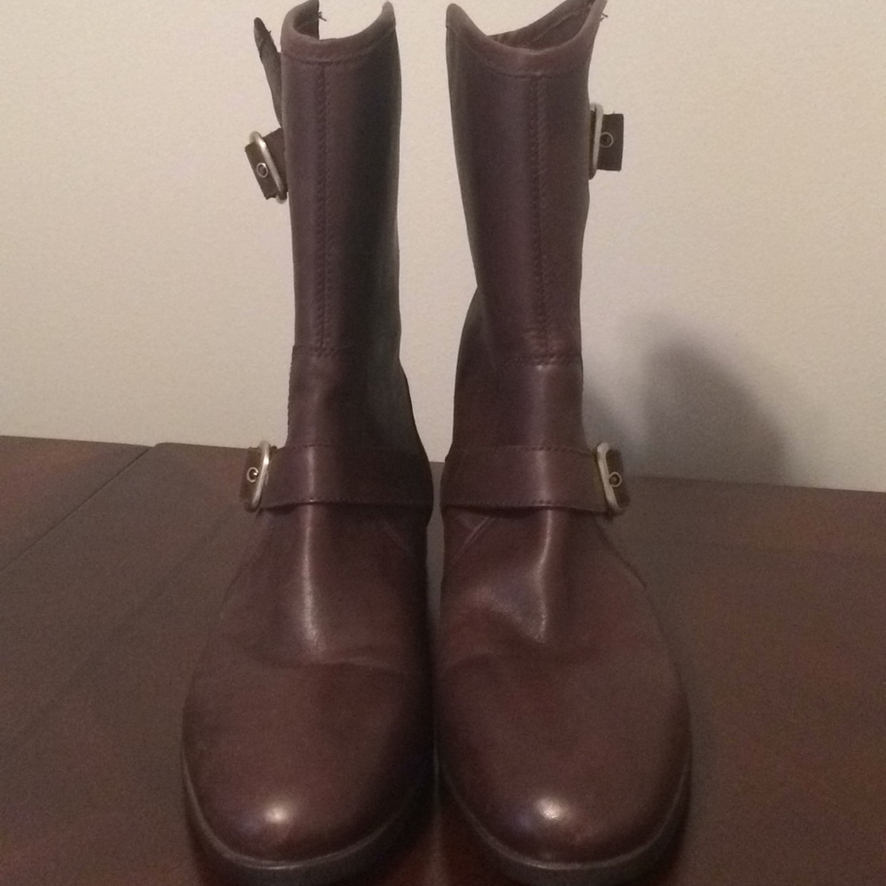 UGG Frances Boots