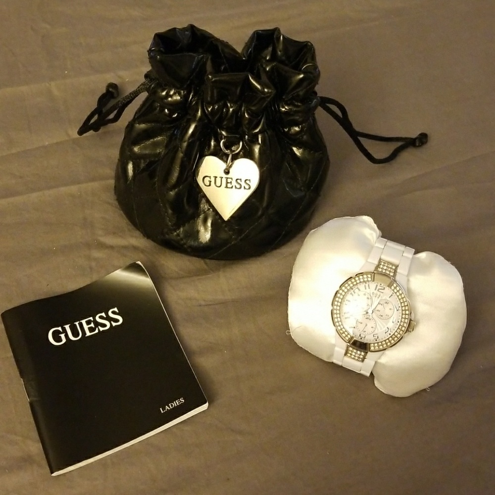 💕trade con malena💕guess watch