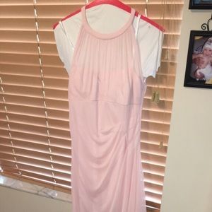 Bridesmaid dress. Blush color. Floorlength.