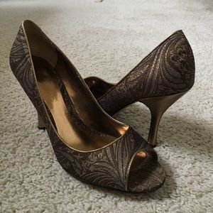 Enzo Angiolini Bronze, Brown, and Gold Heels