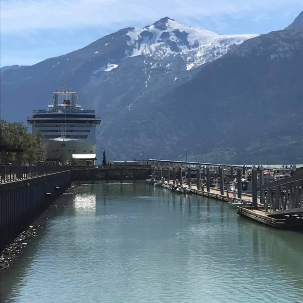 Meet your Posher, Maria