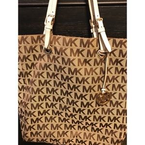 Michael Kors Tote