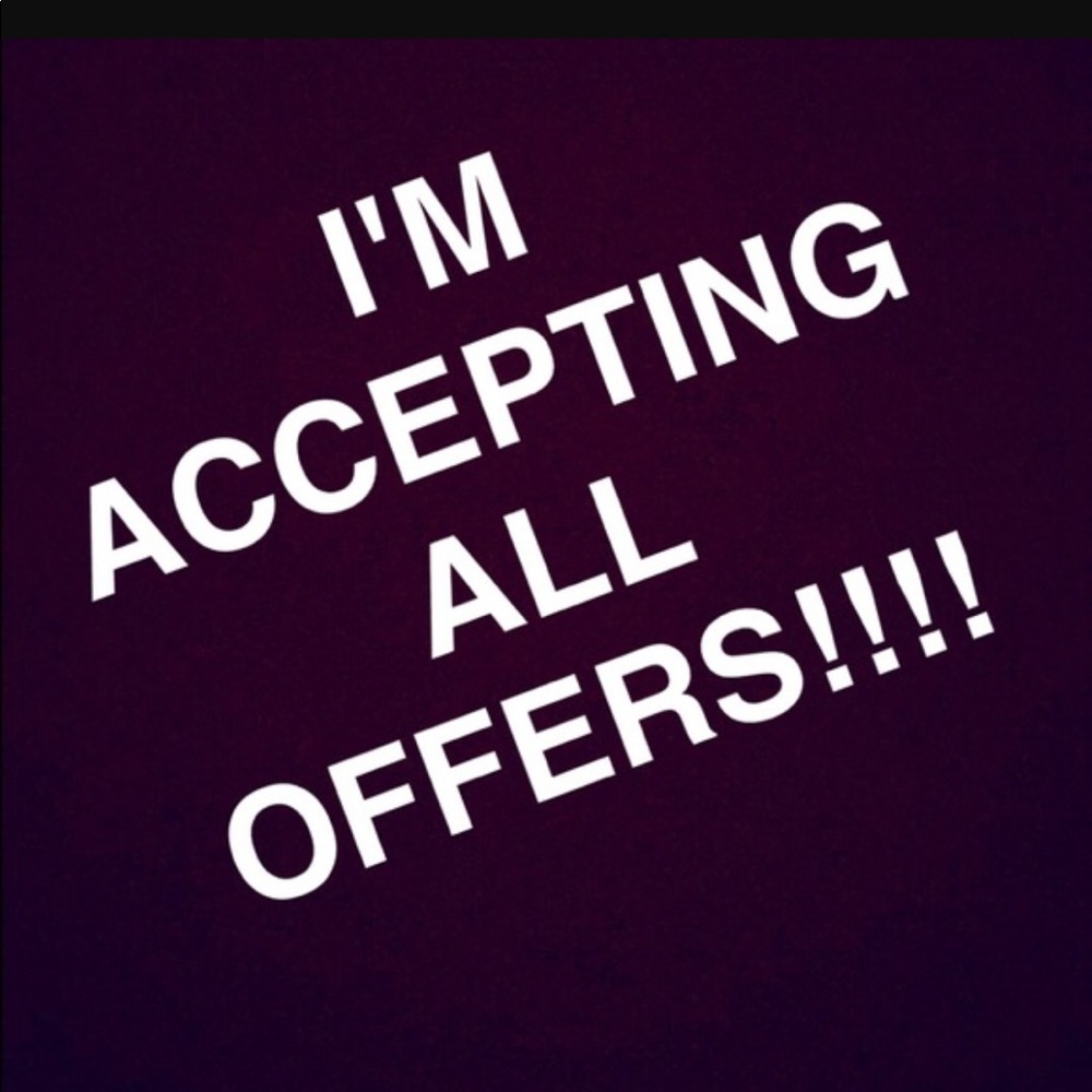 Make me and offer!! 🎊🎉🚧🍾🎊