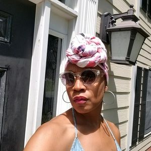 Meet your Posher, Keisha