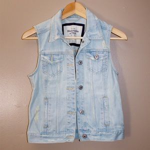 Light denim Abercrombie & Fitch vest