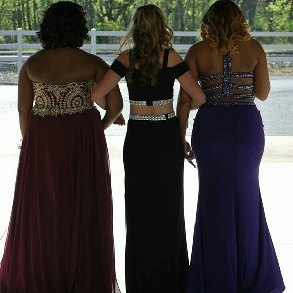 2-Piece Prom Dress - Picture 3 of 4