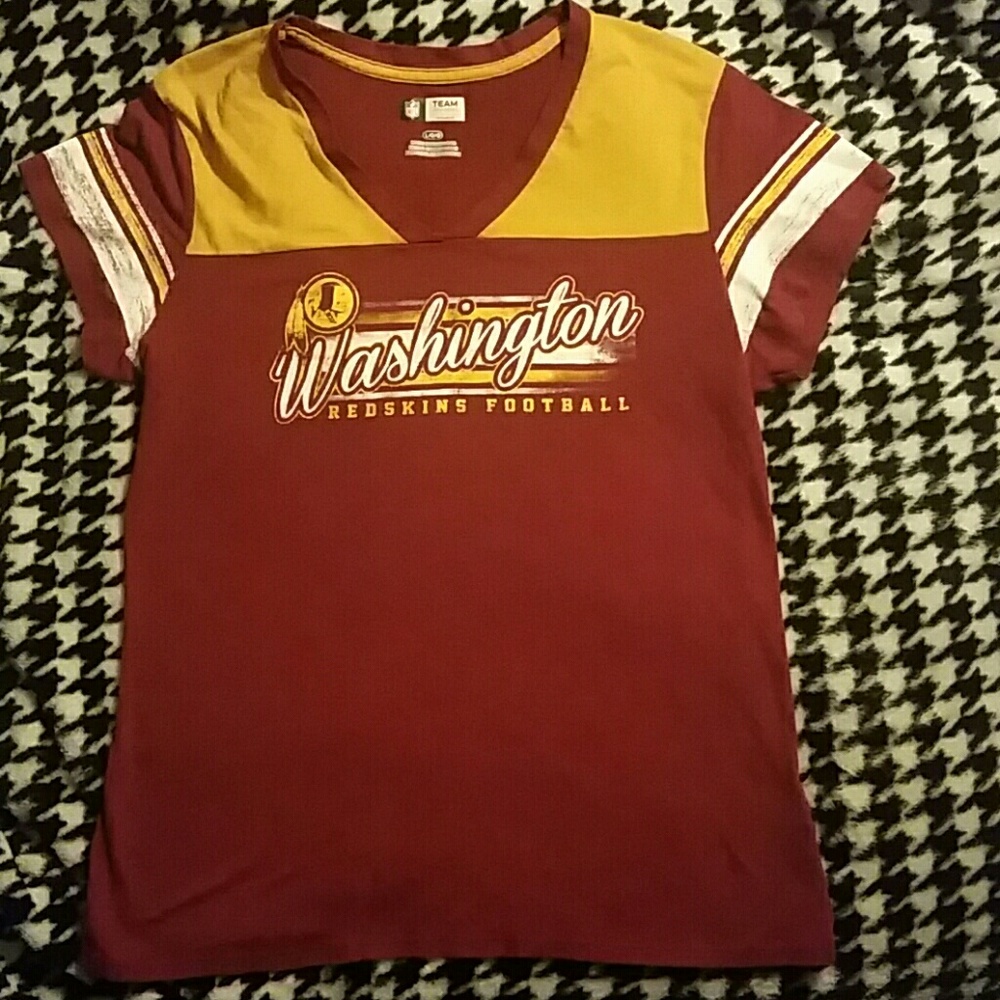 NFL Redskins Large shirt
