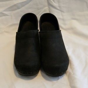 Black Sanita Clogs,  size 39 narrow