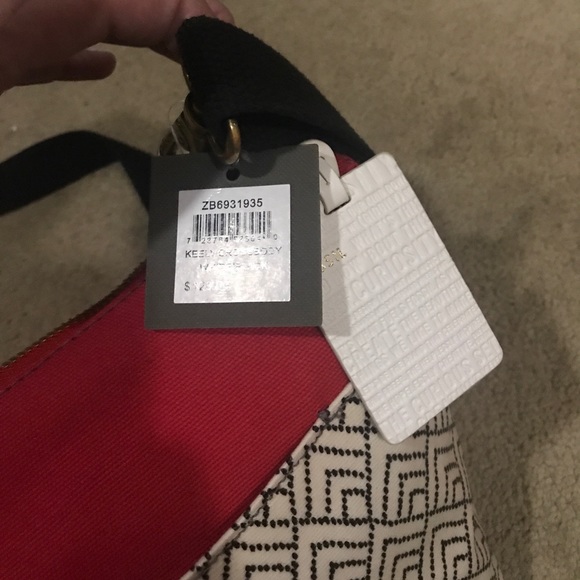 Brand new fossil purse