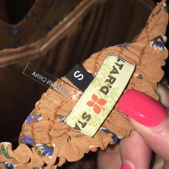 Dress - Picture 3 of 3