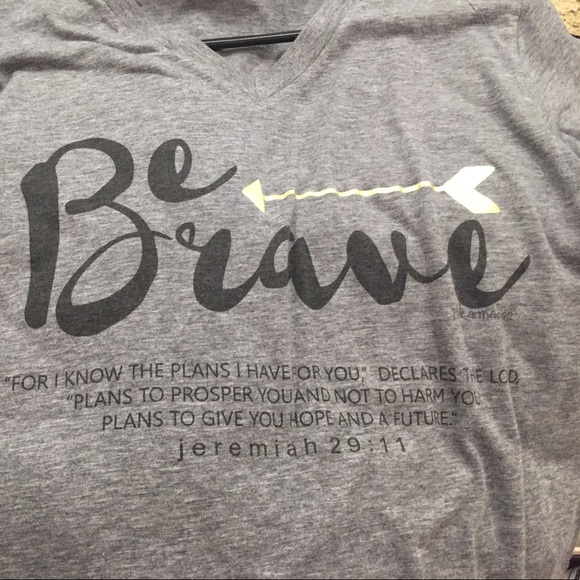 Great tee for layering! - Picture 3 of 3