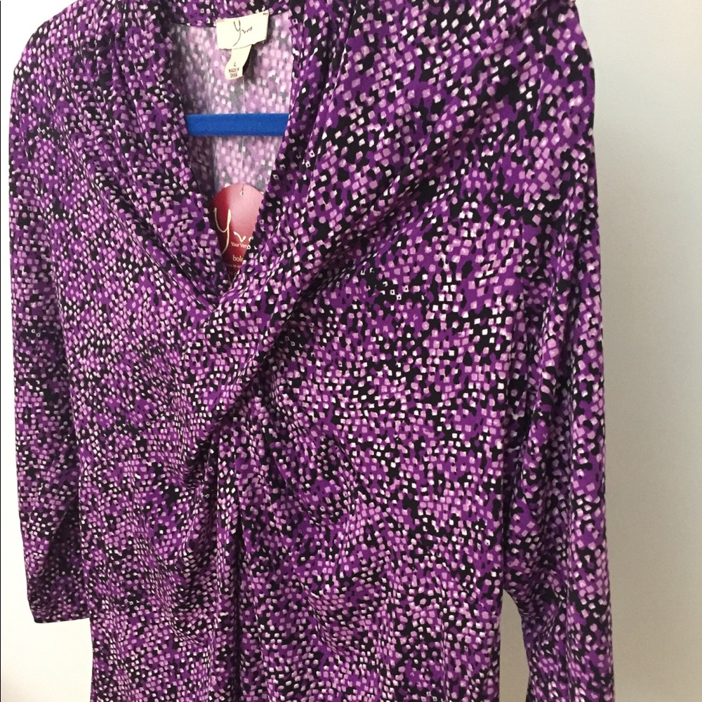 Multi-purple spotted top
