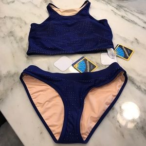 Fabletics Bikini. New w/ tags. Top M. Bottom XS.