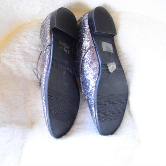 Shiny glitter shoes - Picture 3 of 3