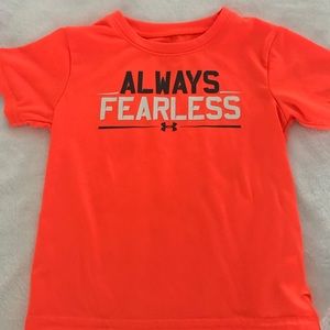 Under amour tee shirt