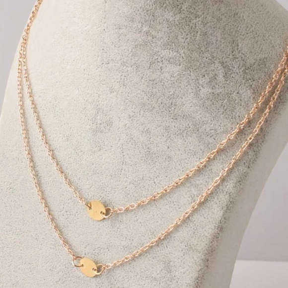 Layered double coin accent gold necklace NWOT - Picture 2 of 2