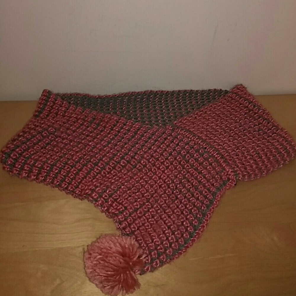Scarf - Picture 4 of 8