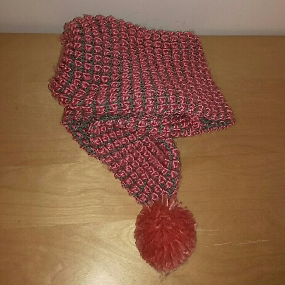 Scarf - Picture 7 of 8