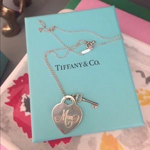 Never worn Return to Tiffany Necklace