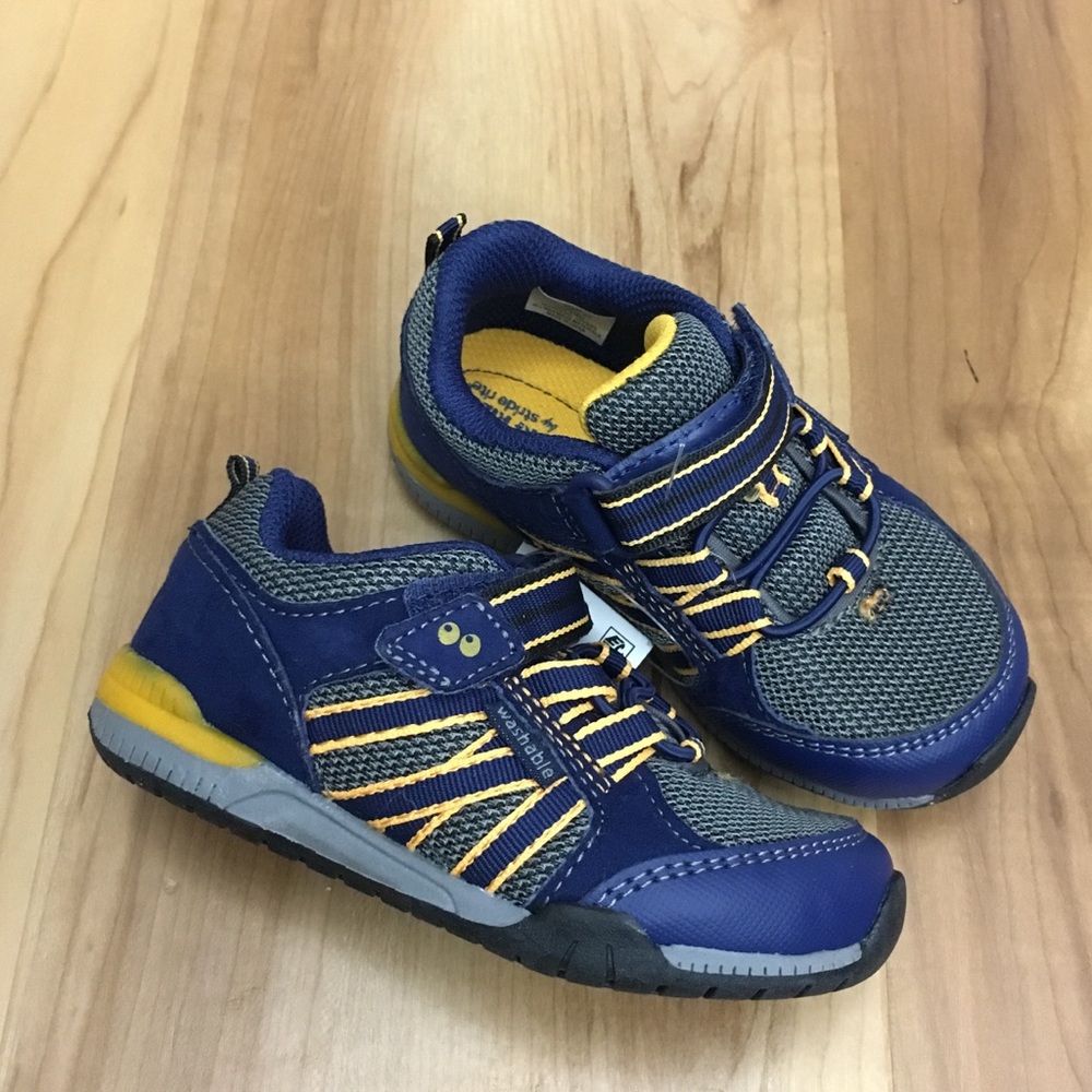 Surprize by Stride Rite boys toddler shoes size 7