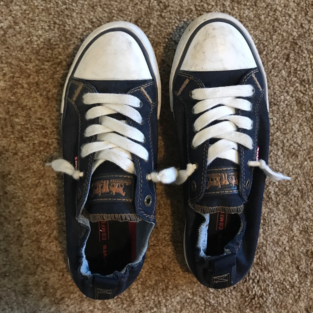 Levi shoes
