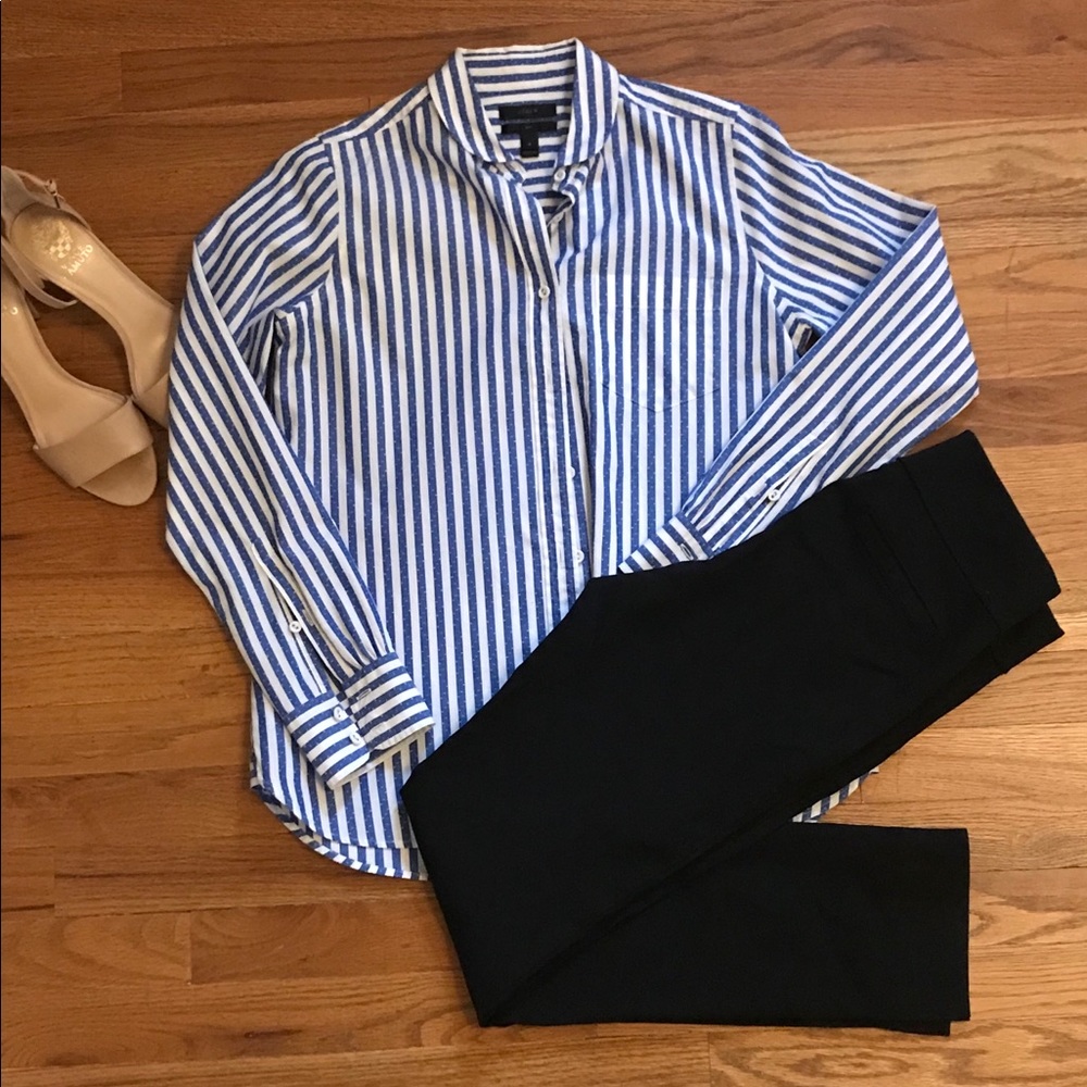 Banana Republic Women’s Button Down Blouse