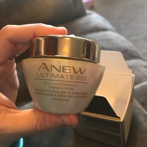 Avon- Anew ultimate day face lotion