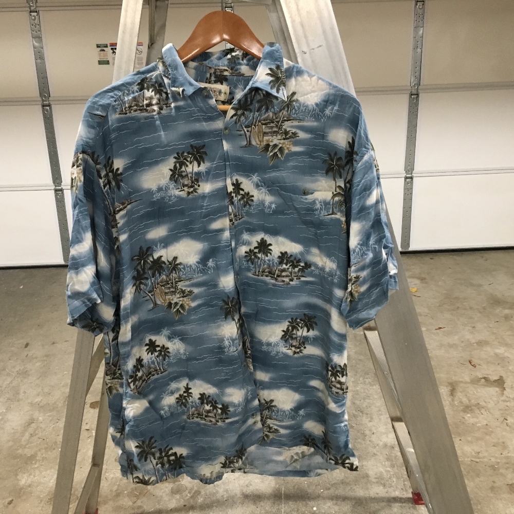 CAMPIA MODA mens aloha shirt size XL