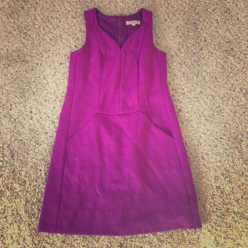 LOFT purple/magenta v-neck dress WITH POCKETS