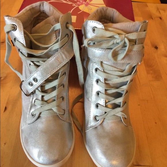 NWT SevenColor Ankle Boots , size 6.5 - Picture 2 of 5