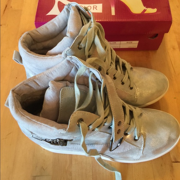 NWT SevenColor Ankle Boots , size 6.5 - Picture 1 of 5