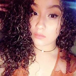 Meet your Posher, Aury