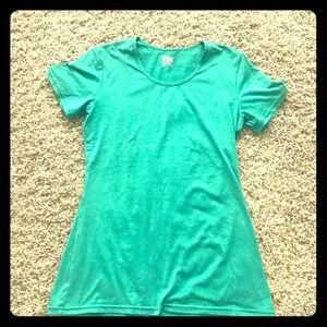 [DONATING SOON] 32 Degrees Weatherproof Tee