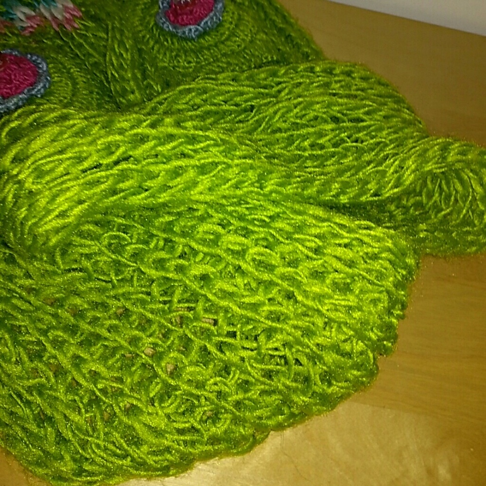Scarf - Picture 7 of 8