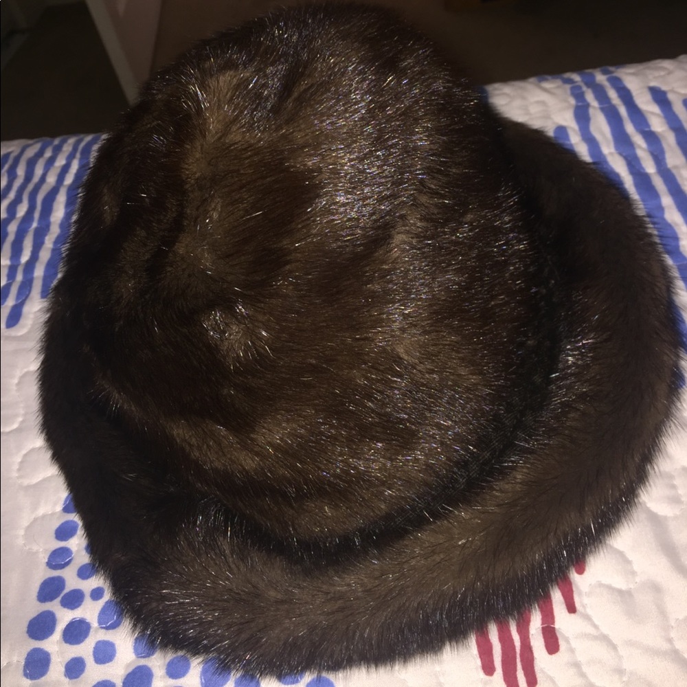Fur hat