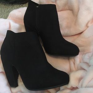 Black ankle booties