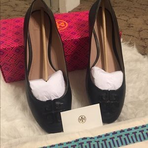 Never worn Tory Burch Lowell Ballet Flat!
