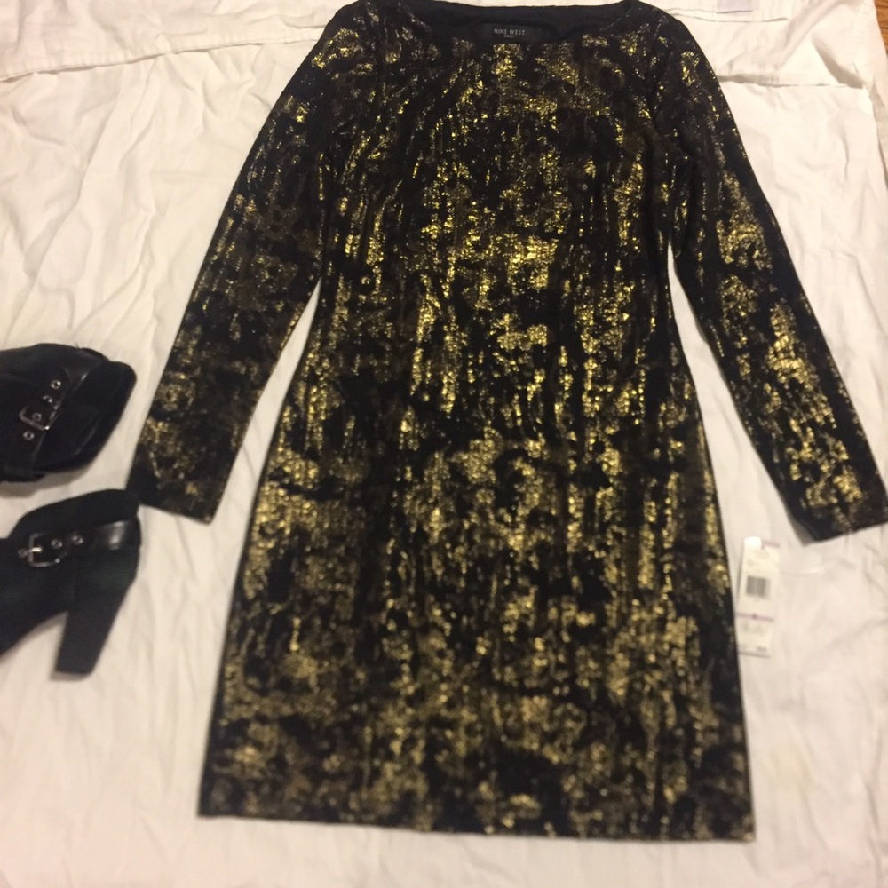 🎀NWT Nine West Black Gold Foil Knit Dress🎀