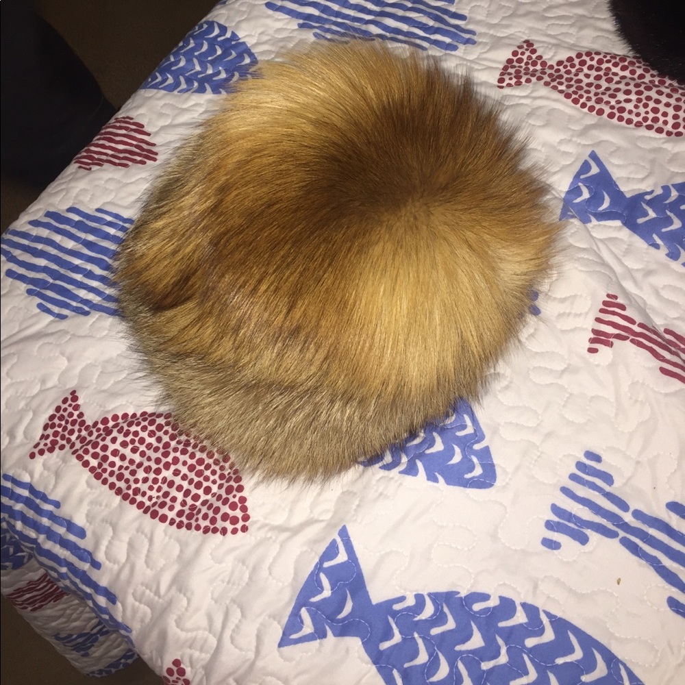 Fur hat