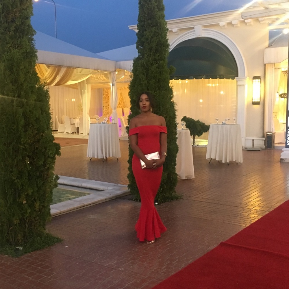 Red Off-Shoulder Mermaid Dress