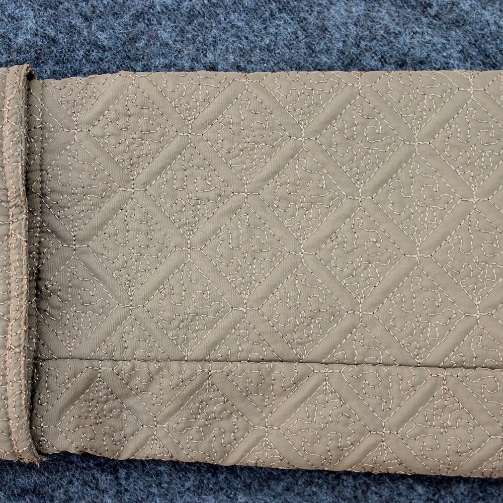 Lightweight Jacket, Fancy Quilted Pattern - Picture 5 of 8