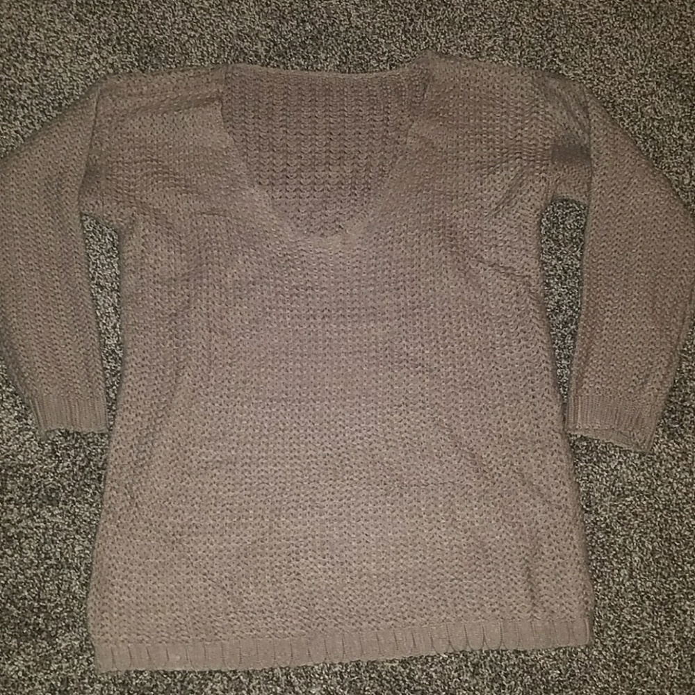 Women's chunky tan sweater
