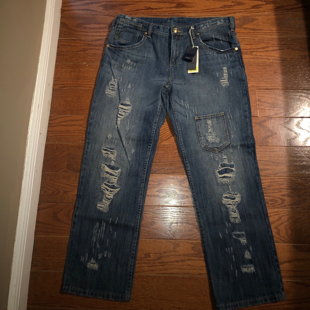 BCBG distresses Gina Boyfriend Jeans Sz 32