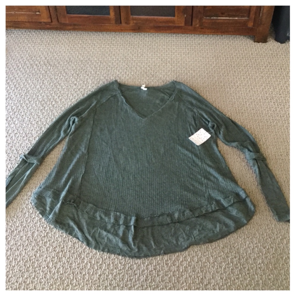 Free People Army Heather Laguna Thermal Top.  NWT. - Picture 6 of 6