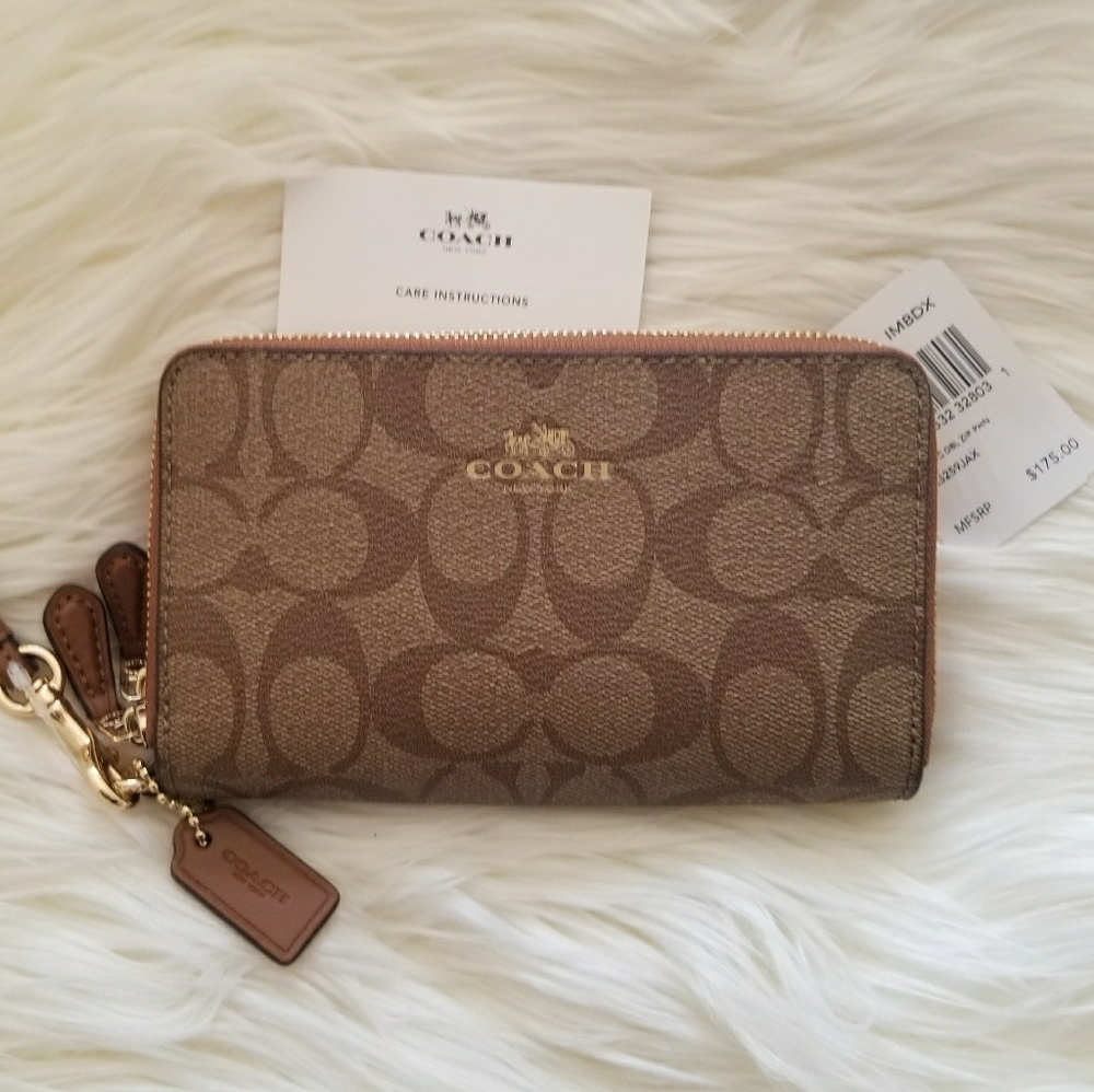 Sold*NWT* Coach Double Zip Wristlet/Wallet* - Picture 1 of 7