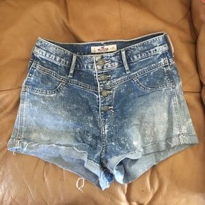Hollister high waisted shorts