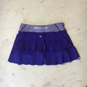 EUC Lululemon Run Skirt Size 4