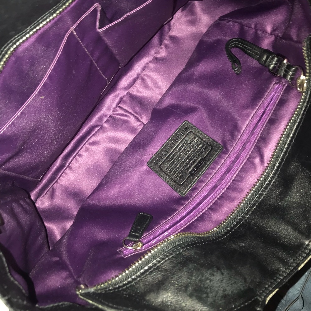 Coach purse - Picture 2 of 2
