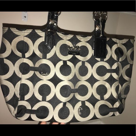 Coach Handbags - Coach purse